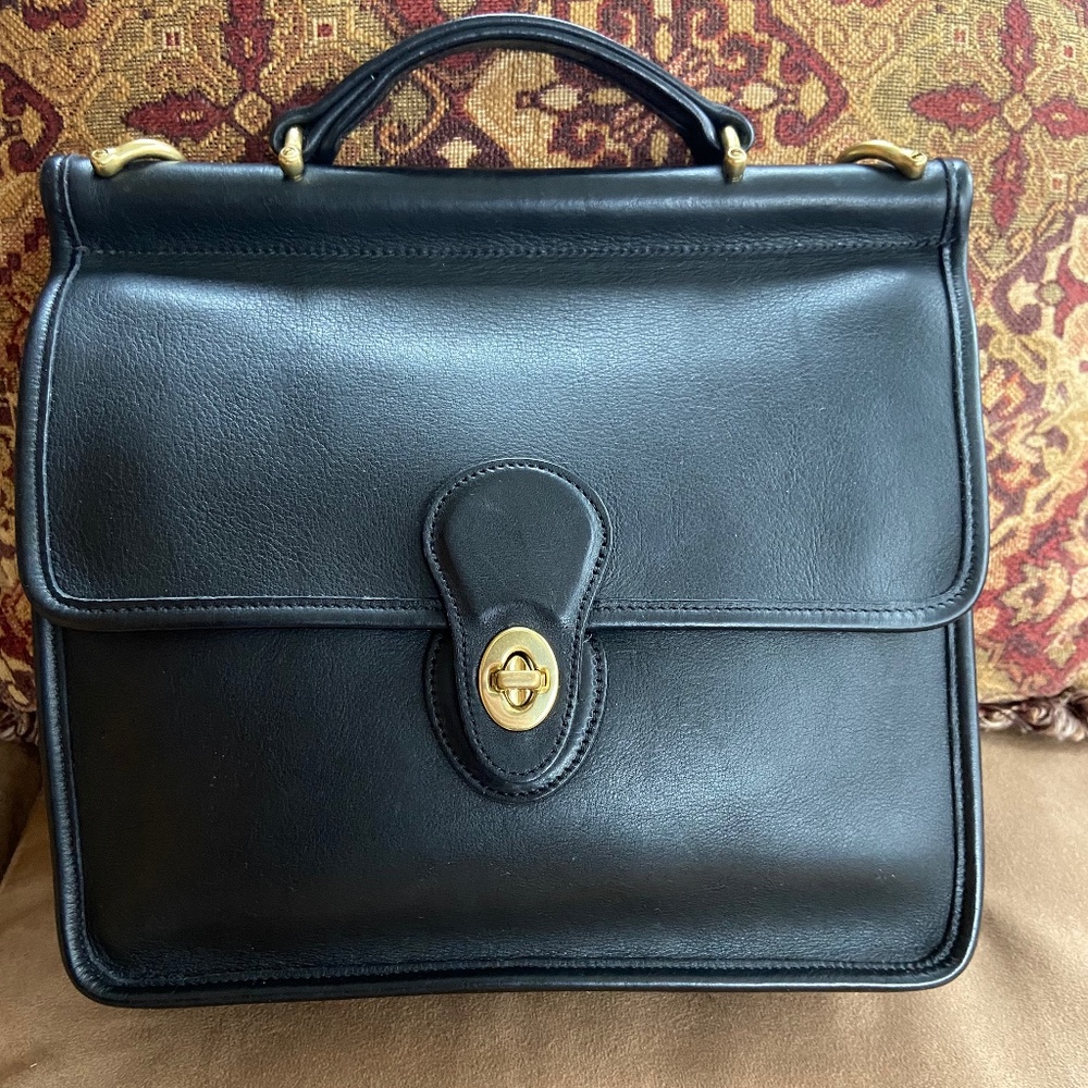 Vintage Coach Willis bag EUC
